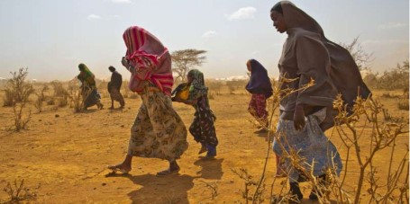 Refugees from Somalia arrive at the Burumino refugee camp in Ethiopia. Due to poor rainfall, and continued insecurity in Somalia, the number of refugees at the camp increased.